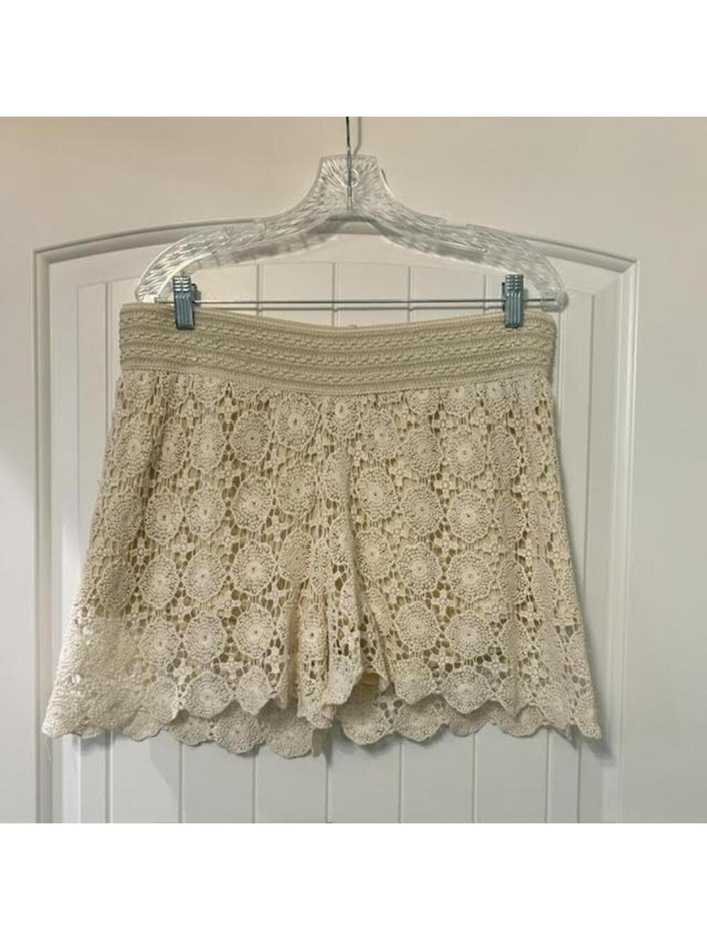 🐚 Cream Crochet Lace Plus Size Shorts 2X GUC